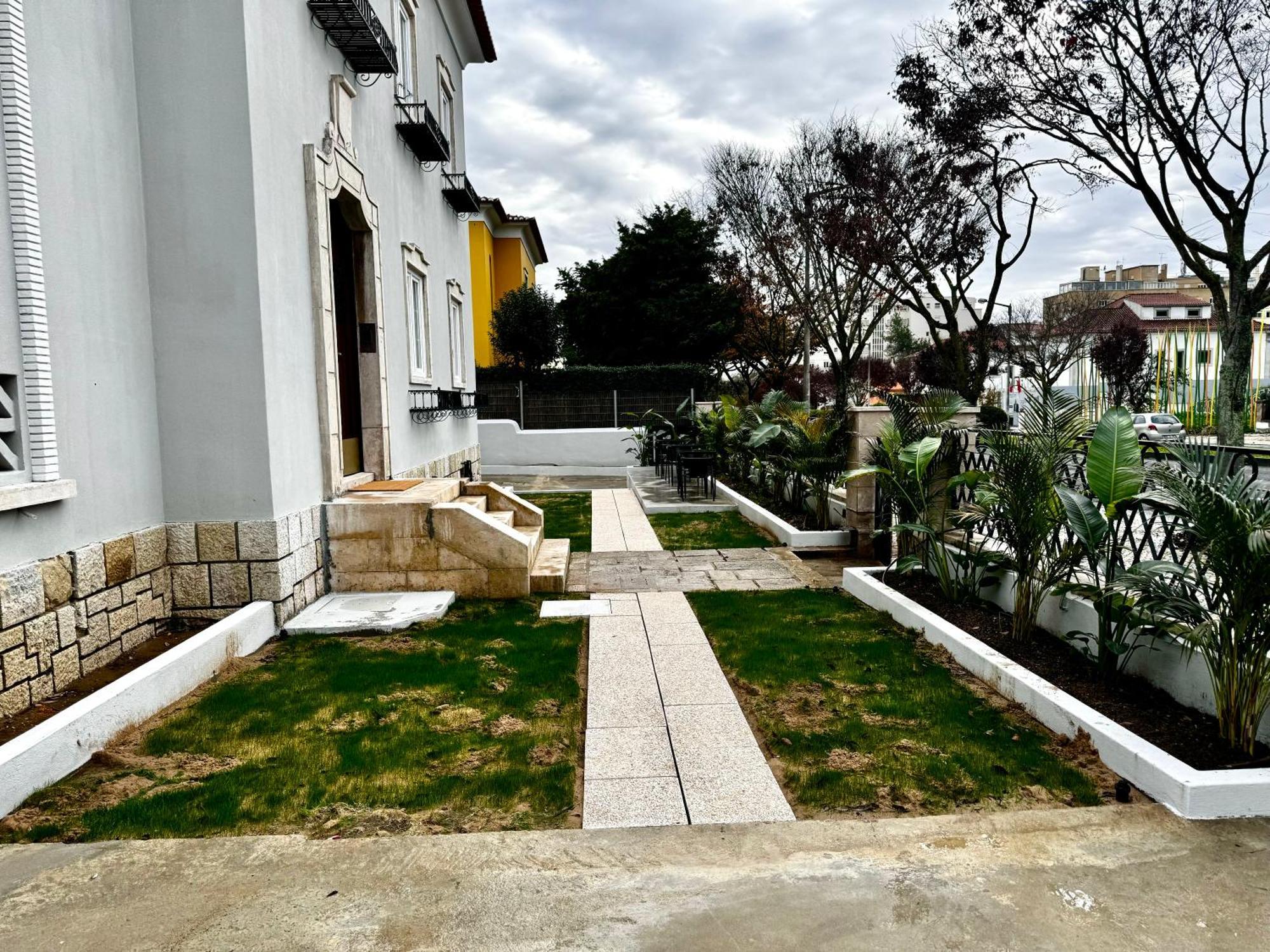 Relax And Explore Lisbon Suites And Rooms Экстерьер фото
