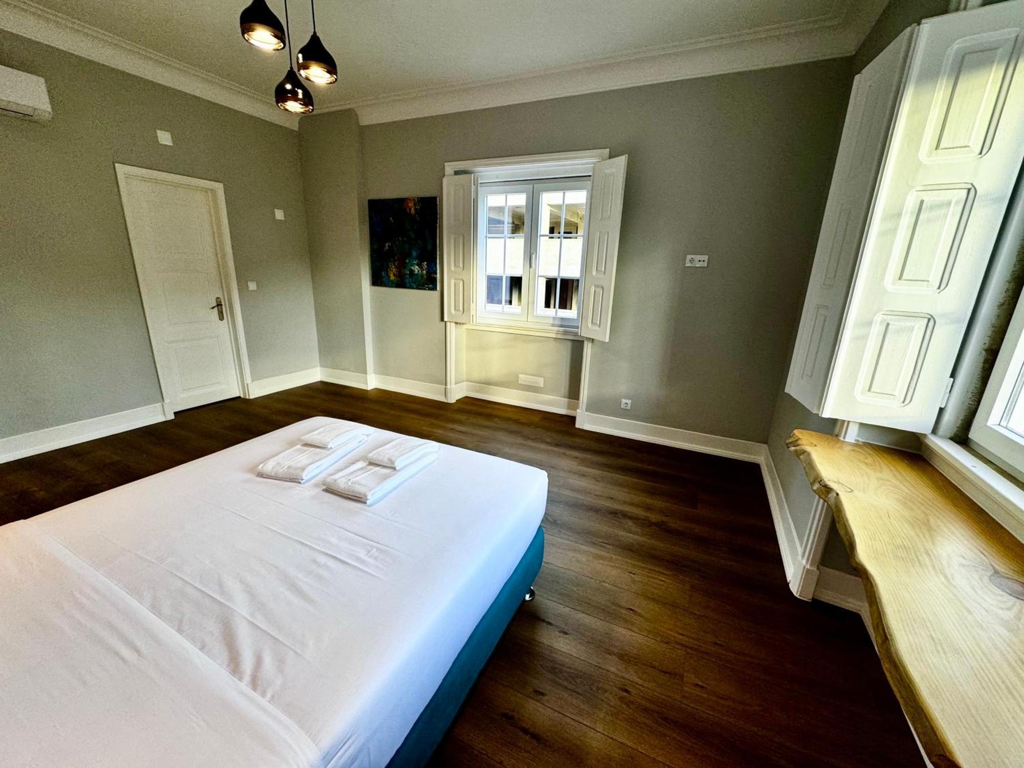 Relax And Explore Lisbon Suites And Rooms Экстерьер фото