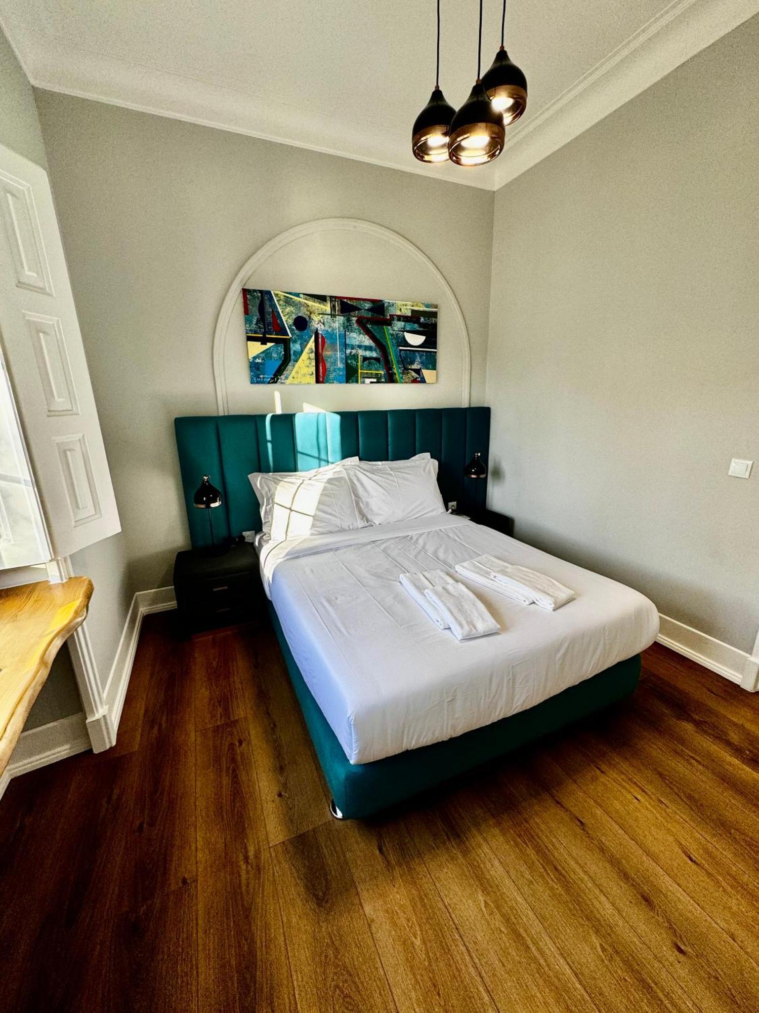 Relax And Explore Lisbon Suites And Rooms Экстерьер фото